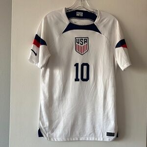 Nike Men's Team USA Pulisic number 10 White and Blue Soccer Jersey